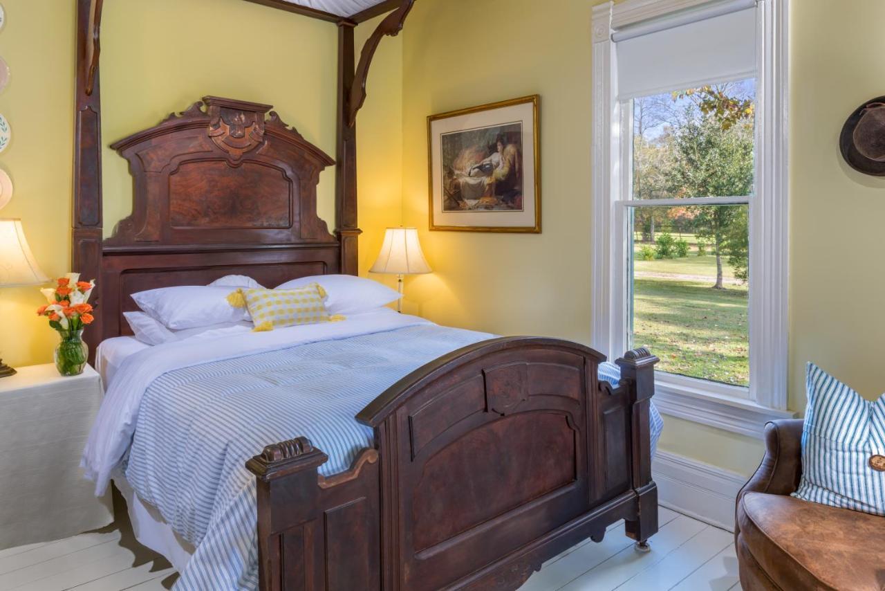 Maison D'Memoire Bed & Breakfast Cottages Rayne Екстер'єр фото